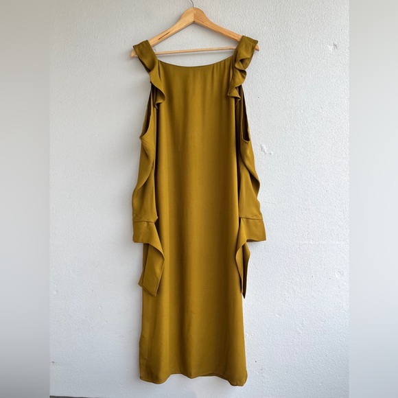 H&M | Ruffled Midi Dress - Picture 5 of 15